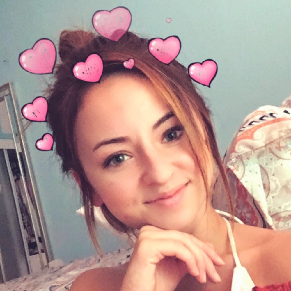 Meet your Posher, Madison